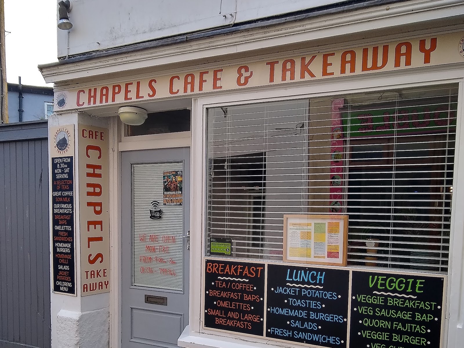 Chapels Cafe & Takeaway storefront on Chapel Street