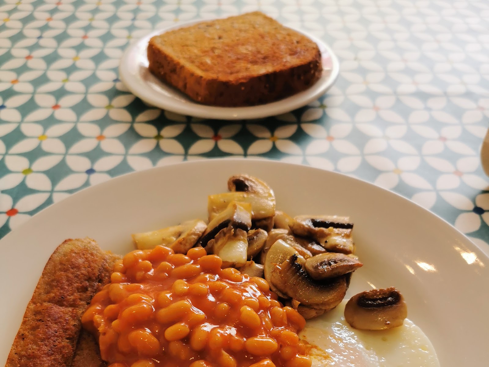 Cooked breakfast at Chapels Cafe